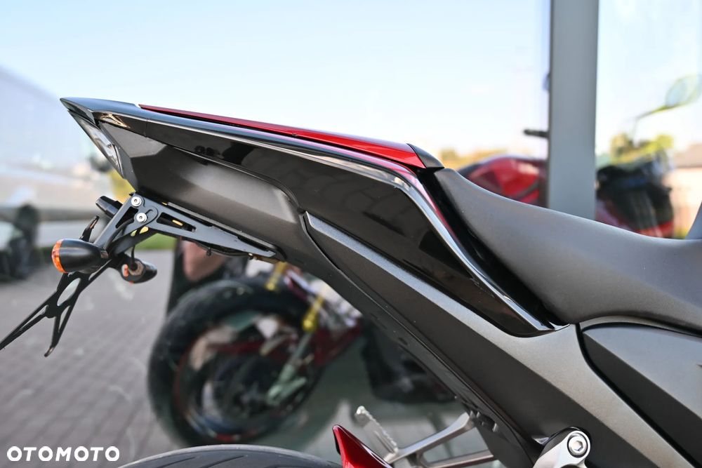 Honda CB - 28