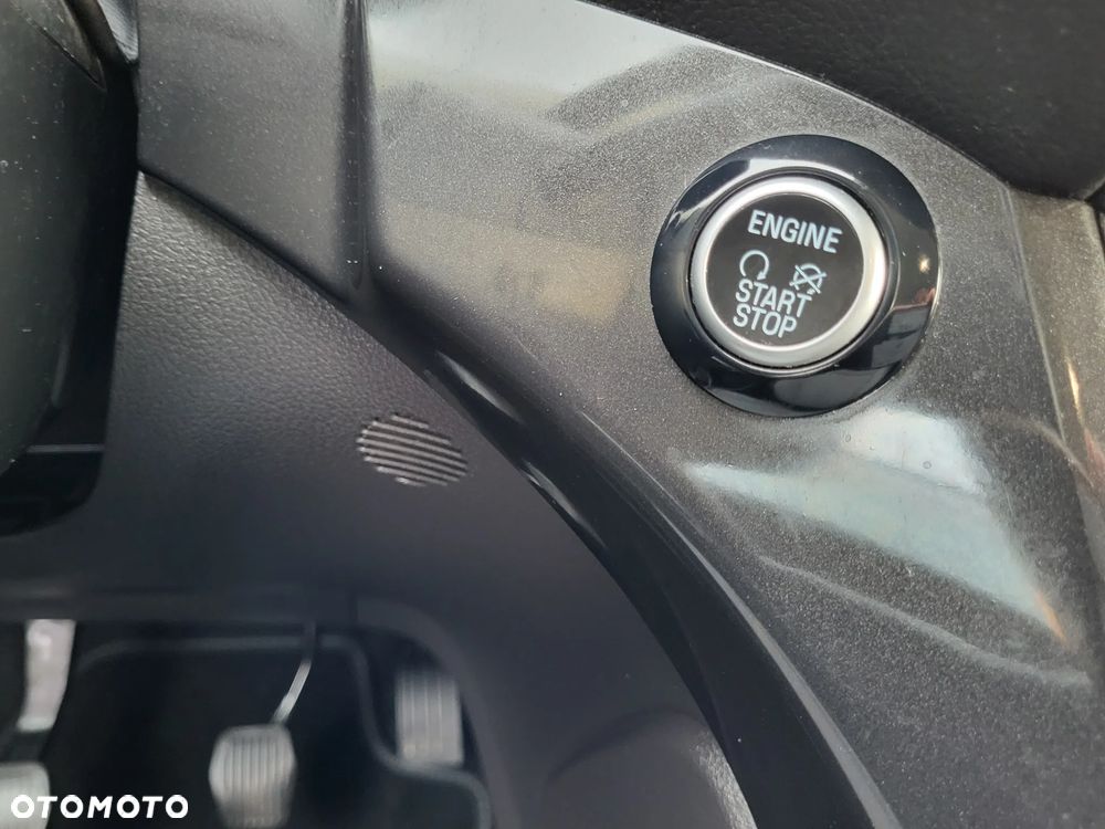 Ford Kuga 1.5 EcoBoost 2x4 Business Edition - 36