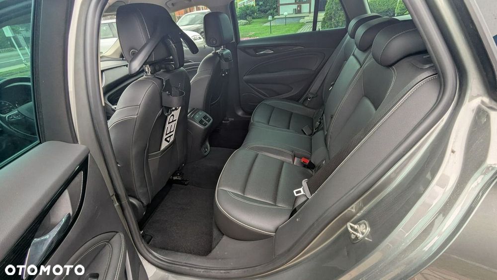 Opel Insignia - 4