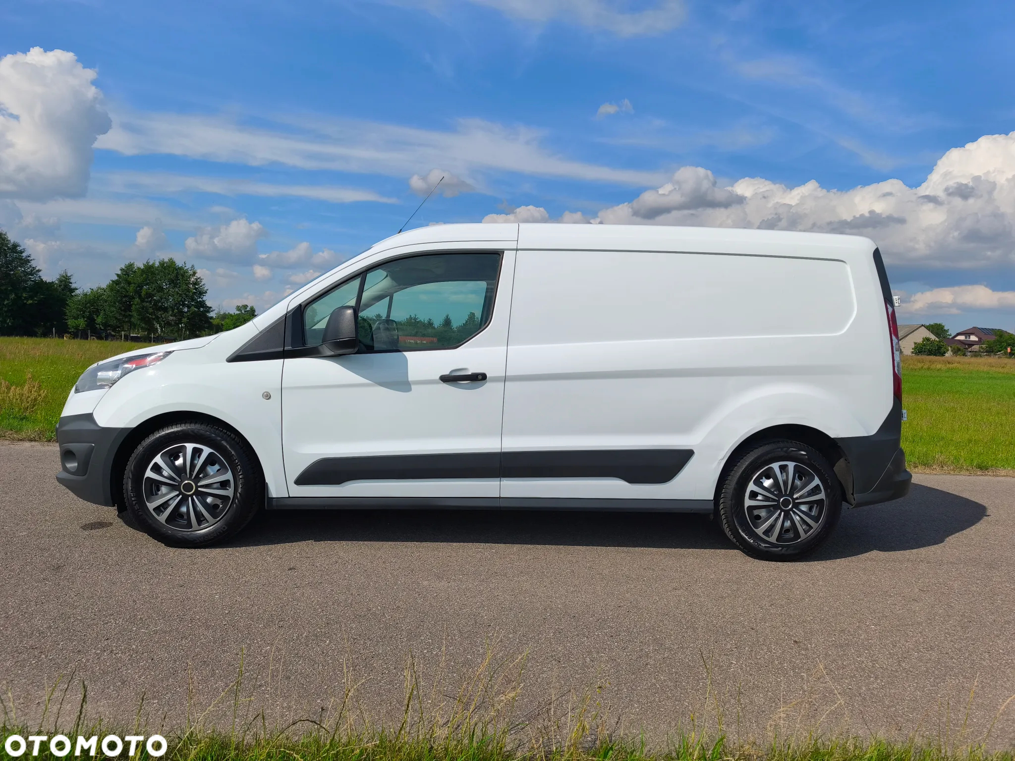 Ford Transit Connect - 8