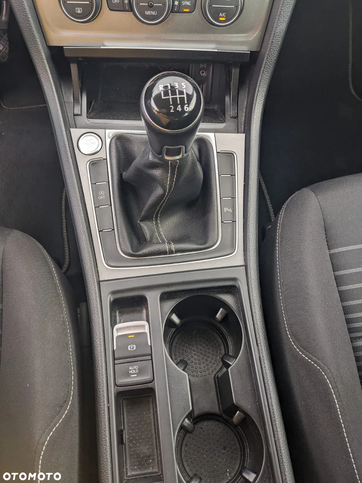 Volkswagen Golf VII 1.4 TSI BMT Comfortline Perfectline - 20