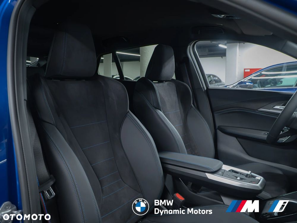 BMW iX2 eDrive20 - 25
