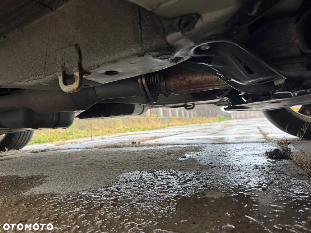 Lexus RX 400h (hybrid) - 8