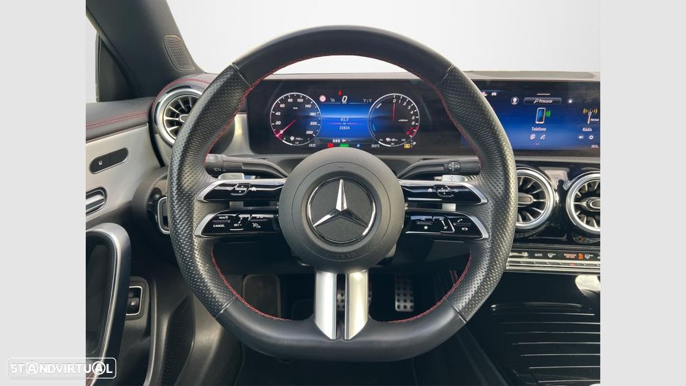Mercedes-Benz CLA 250 e AMG Line - 12