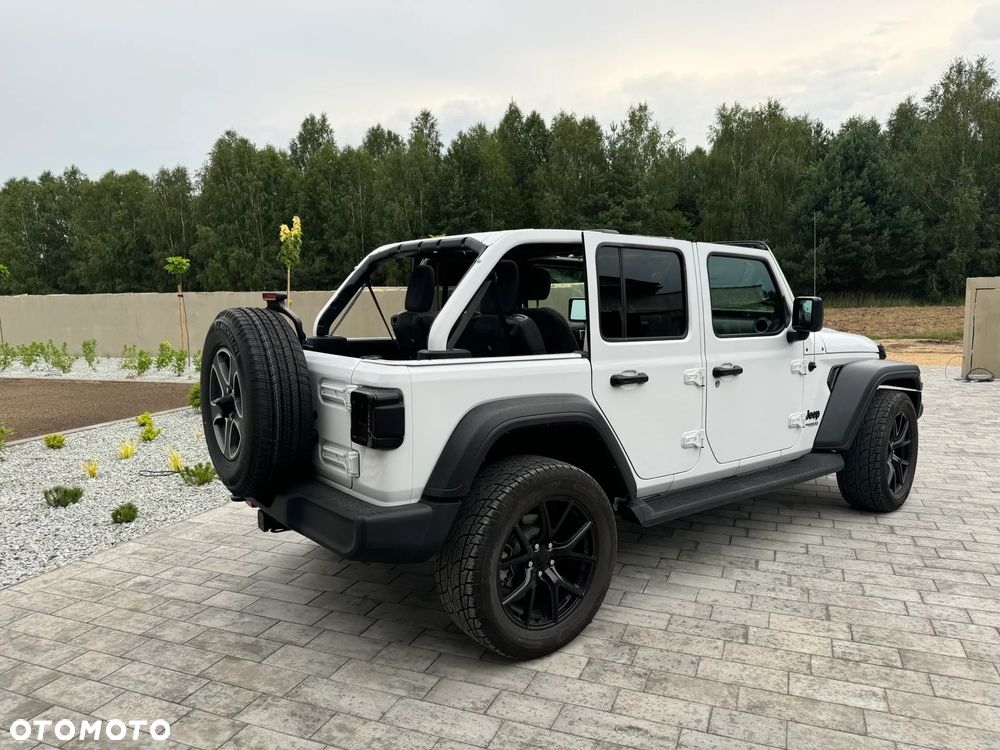 Jeep Wrangler - 7