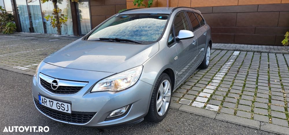 Opel Astra 1.4 Turbo Sports Tourer - 2