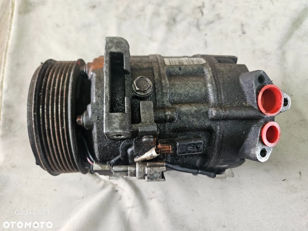 Sprężarka kompresor klimatyzacji Renault Laguna 3 III 2,0 DCI 8200561276B - 3