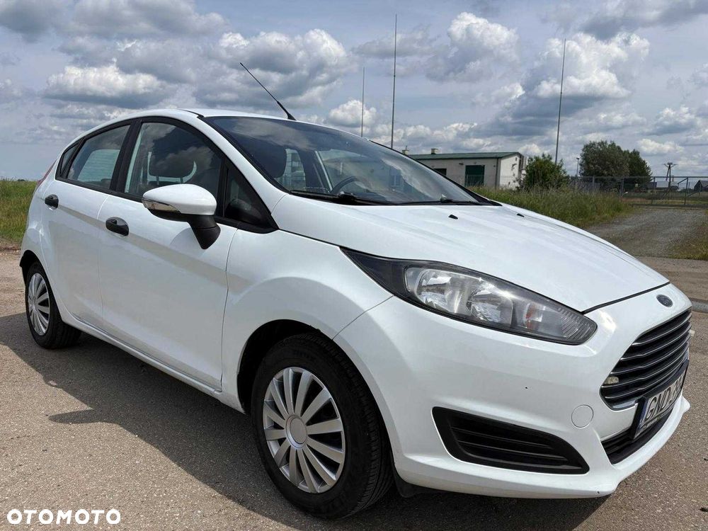 Ford Fiesta - 2