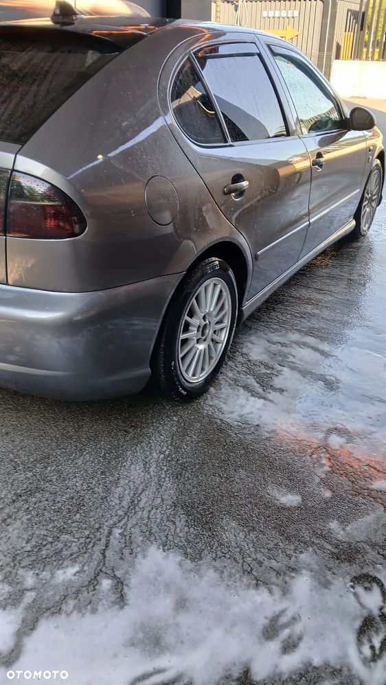 Seat Leon 1.9 TDI 150 Sport - 4