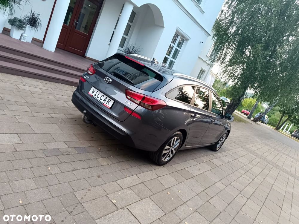 Hyundai i30 1.6 CRDI Passion - 17