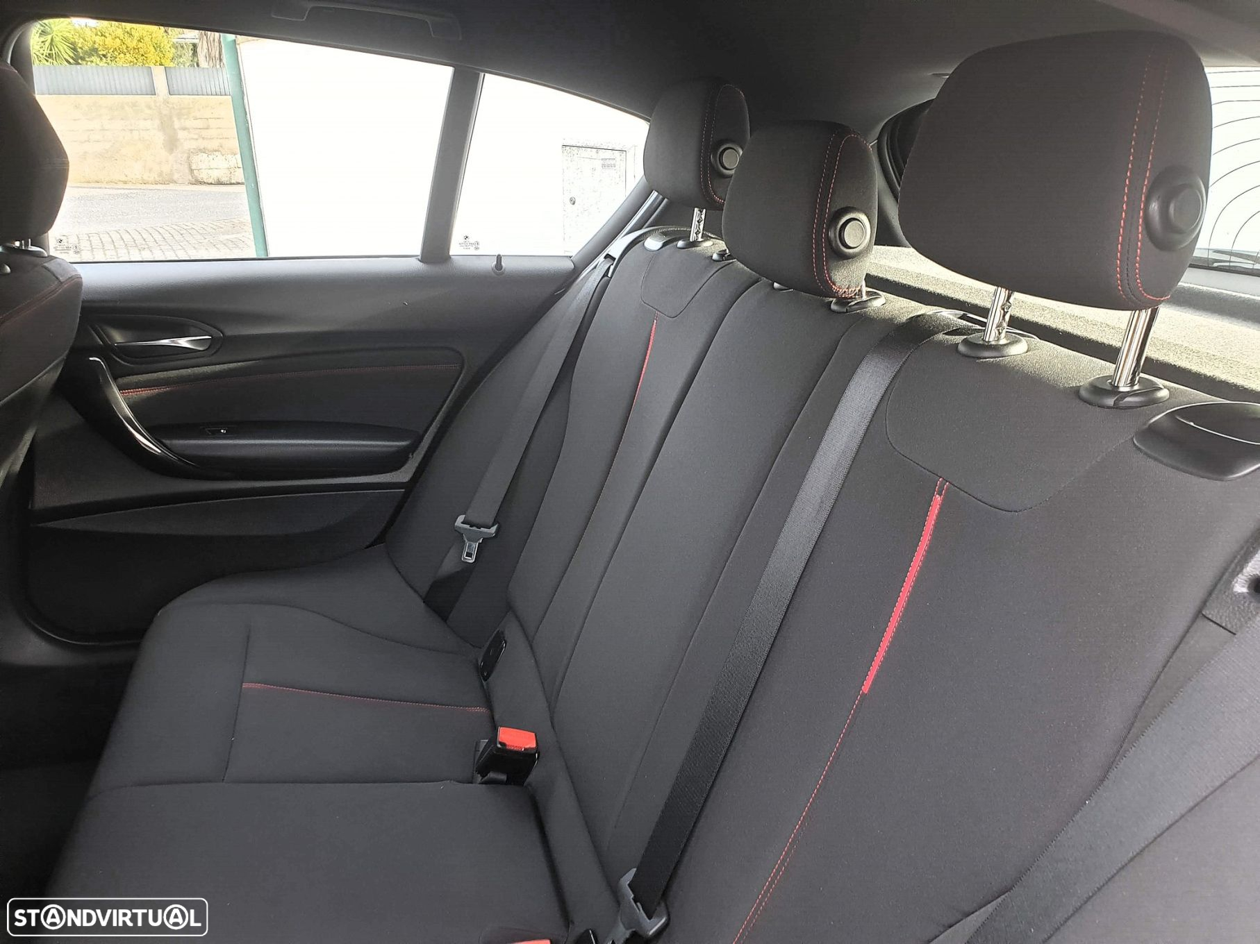 BMW 116 d EfficientDynamics Edition Sport Line - 42