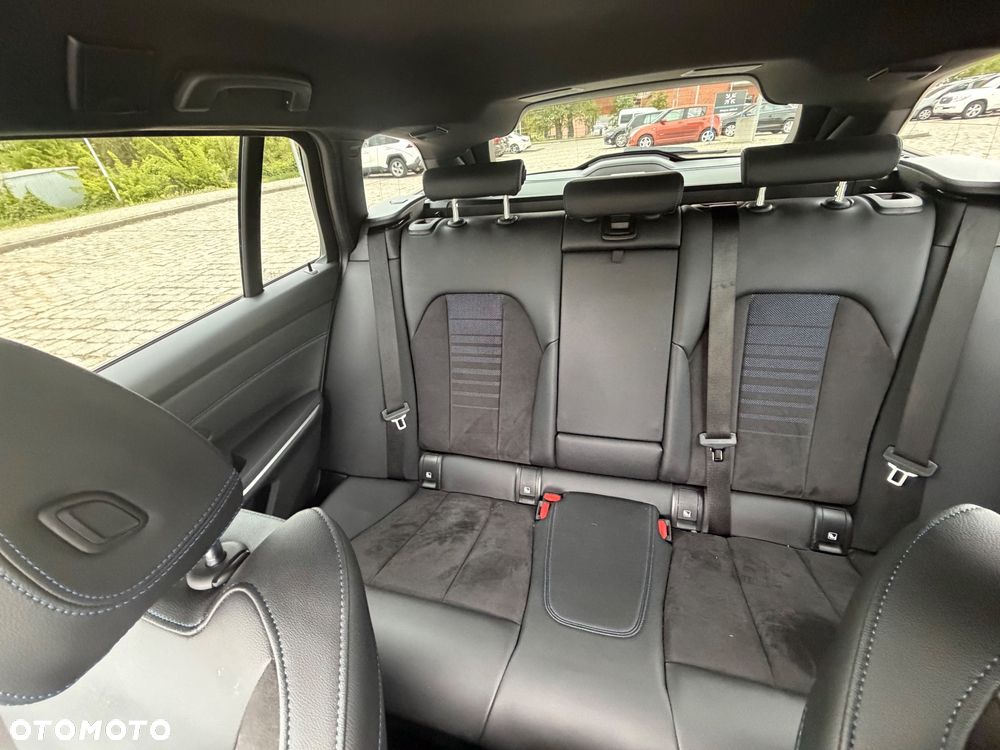 BMW Seria 3 330e PHEV xDrive M Sport - 16