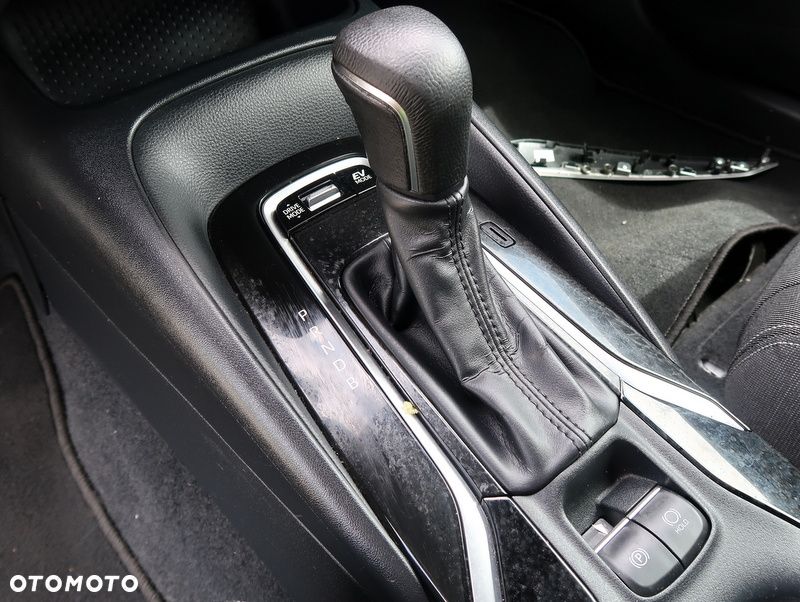 Toyota Corolla 1.8 Hybrid Comfort - 14