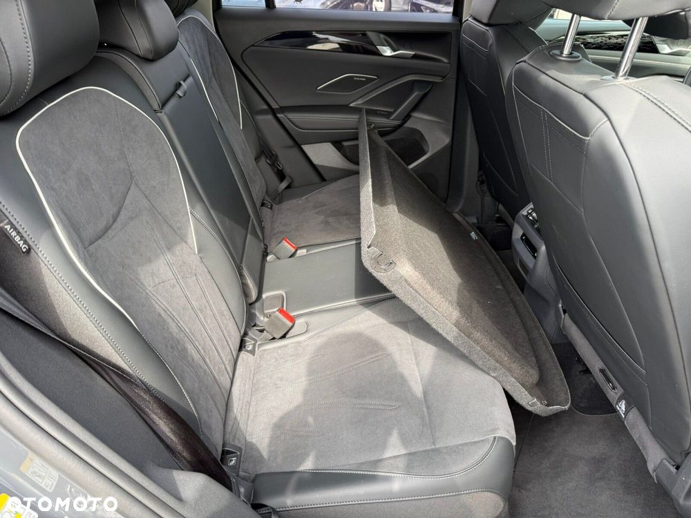 Volkswagen Tiguan 1.5 eTSI Elegance DSG - 30