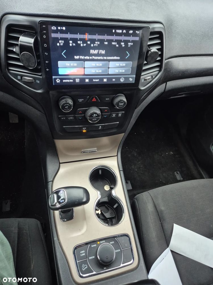 Jeep Grand Cherokee - 8