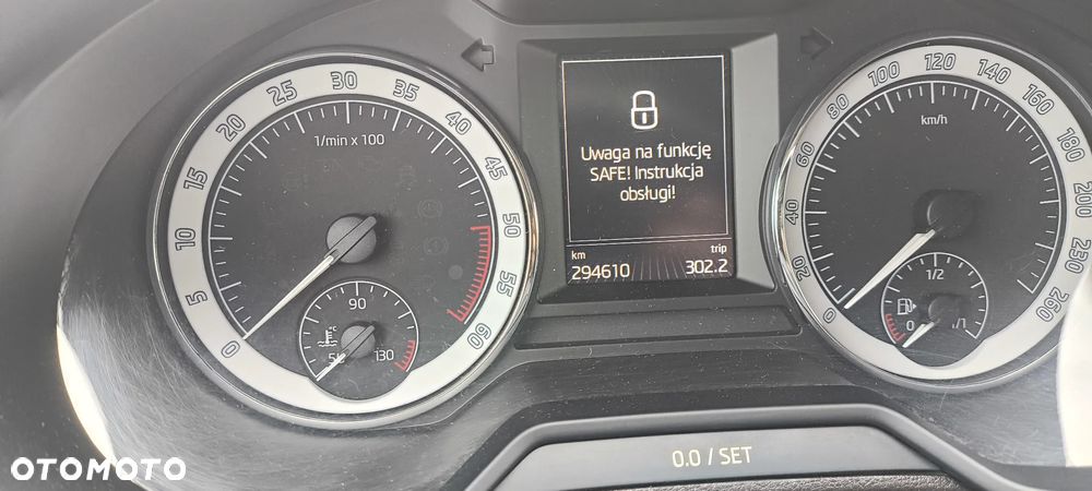Skoda Octavia 2.0 TDI 4x4 DSG L&K - 25