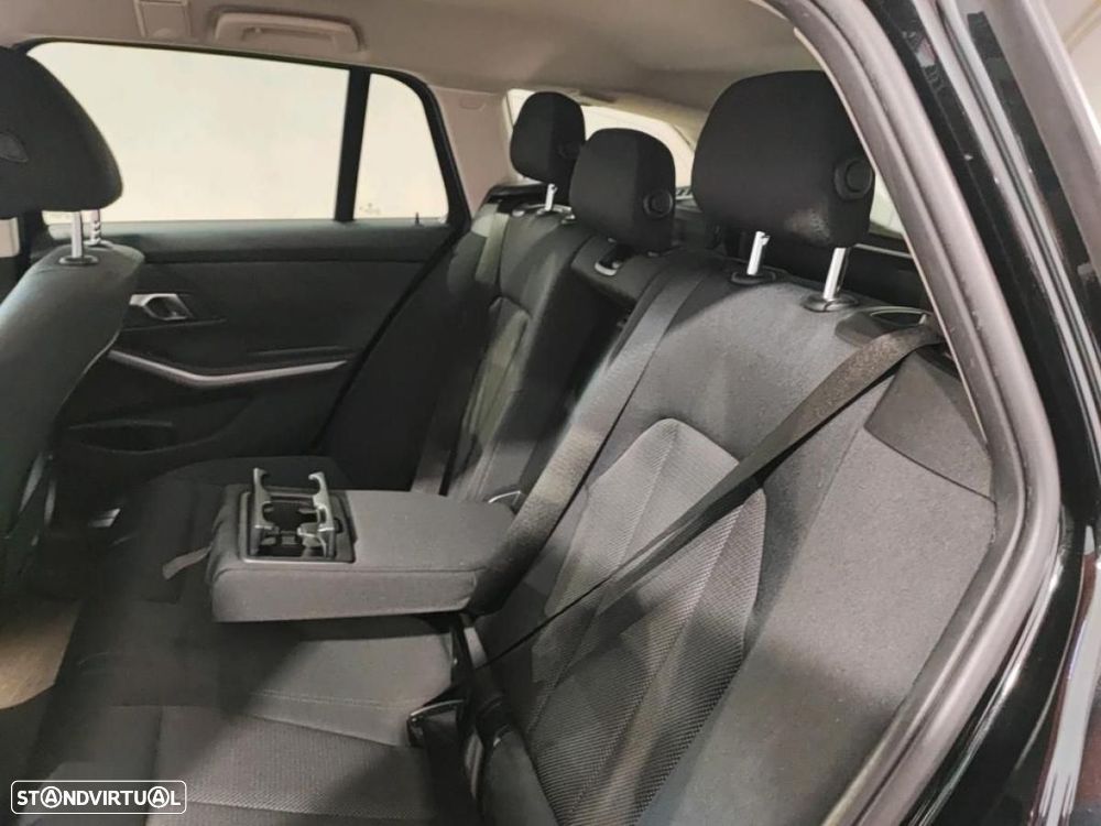 BMW 330 e Corporate Edition Auto - 8