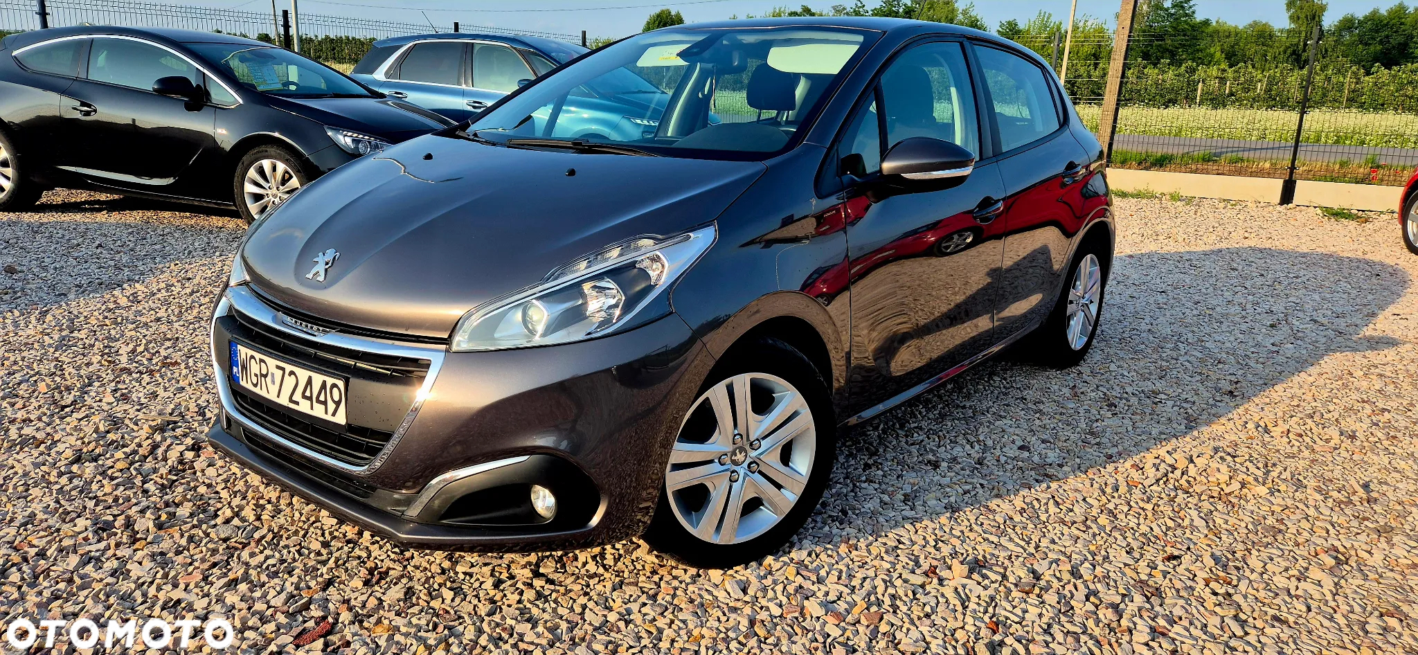 Peugeot 208 PureTech 82 Stop & Start Signature - 10
