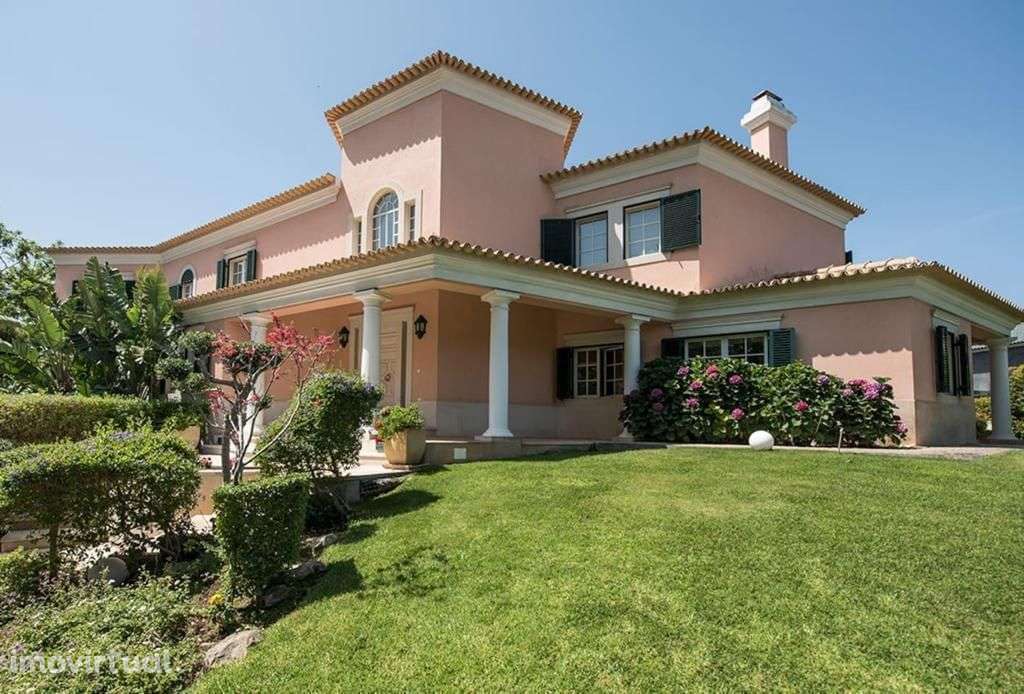 Moradia T8 + 1 com jardim, Bairro do Rosário, Cascais - Grande imagem: 3/23