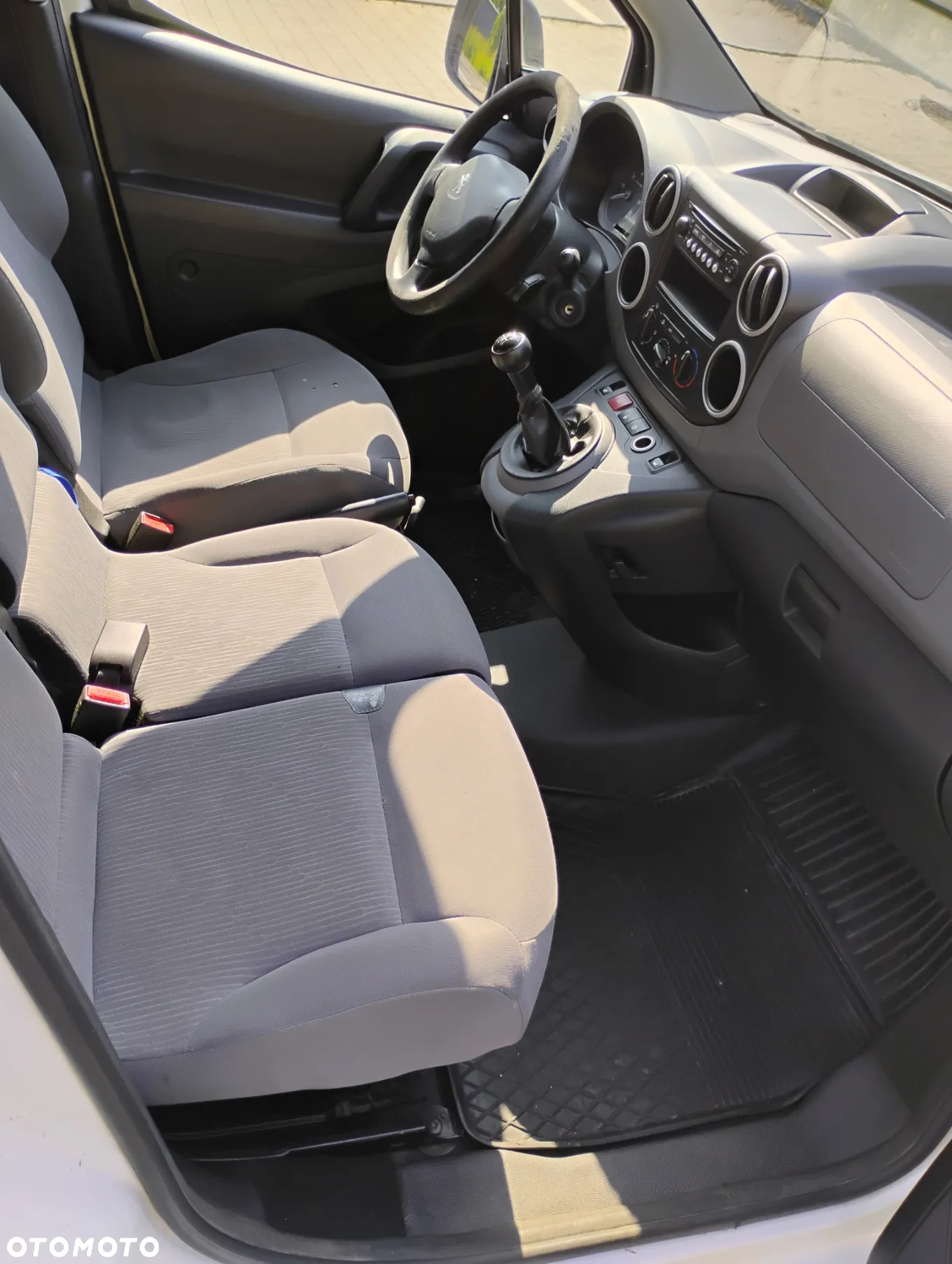 Peugeot Partner - 9