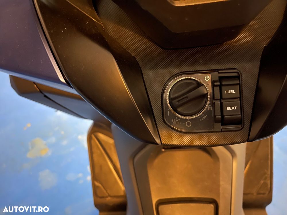 Honda Forza 125 - 14