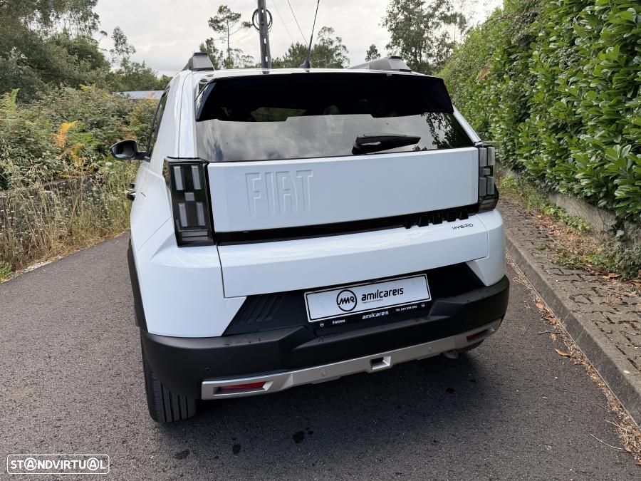 Fiat Grande Panda 1.2 Hybrid La Prima eDCT — fotografia 8