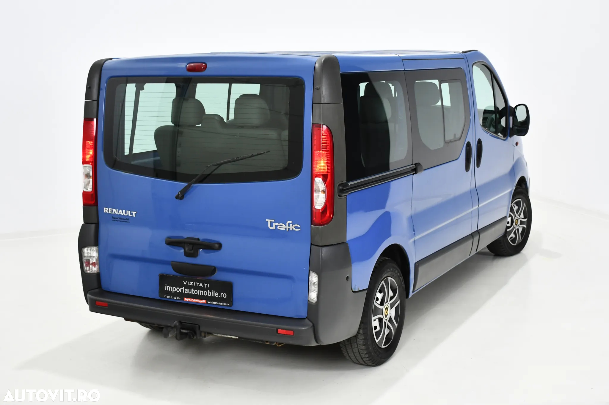 Renault Trafic 2.0 dCi 90 L1H1 - 10