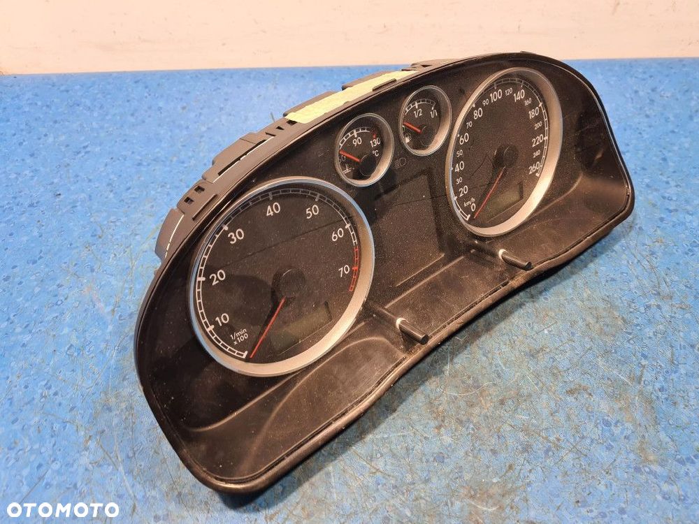 VOLKSWAGEN PASSAT B5 FL 1.8T LICZNIK 3B0920807 - 4