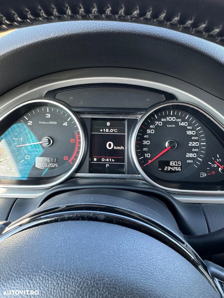 Audi Q7 3.0 TDI Quattro Tip - 5