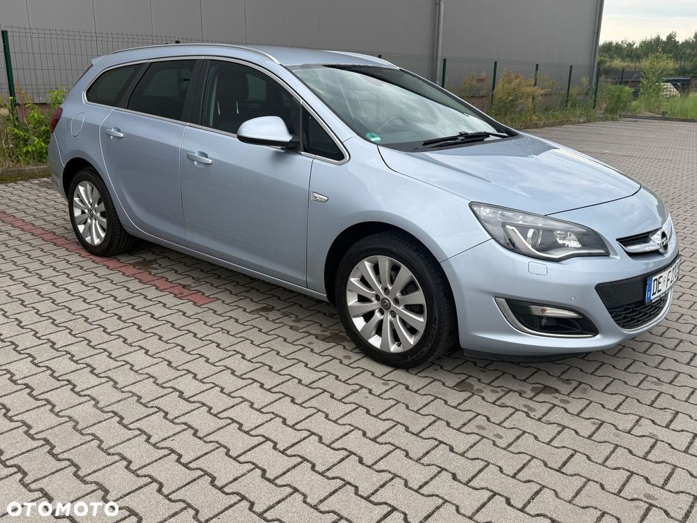 Opel Astra 1.7 CDTI Cosmo - 19