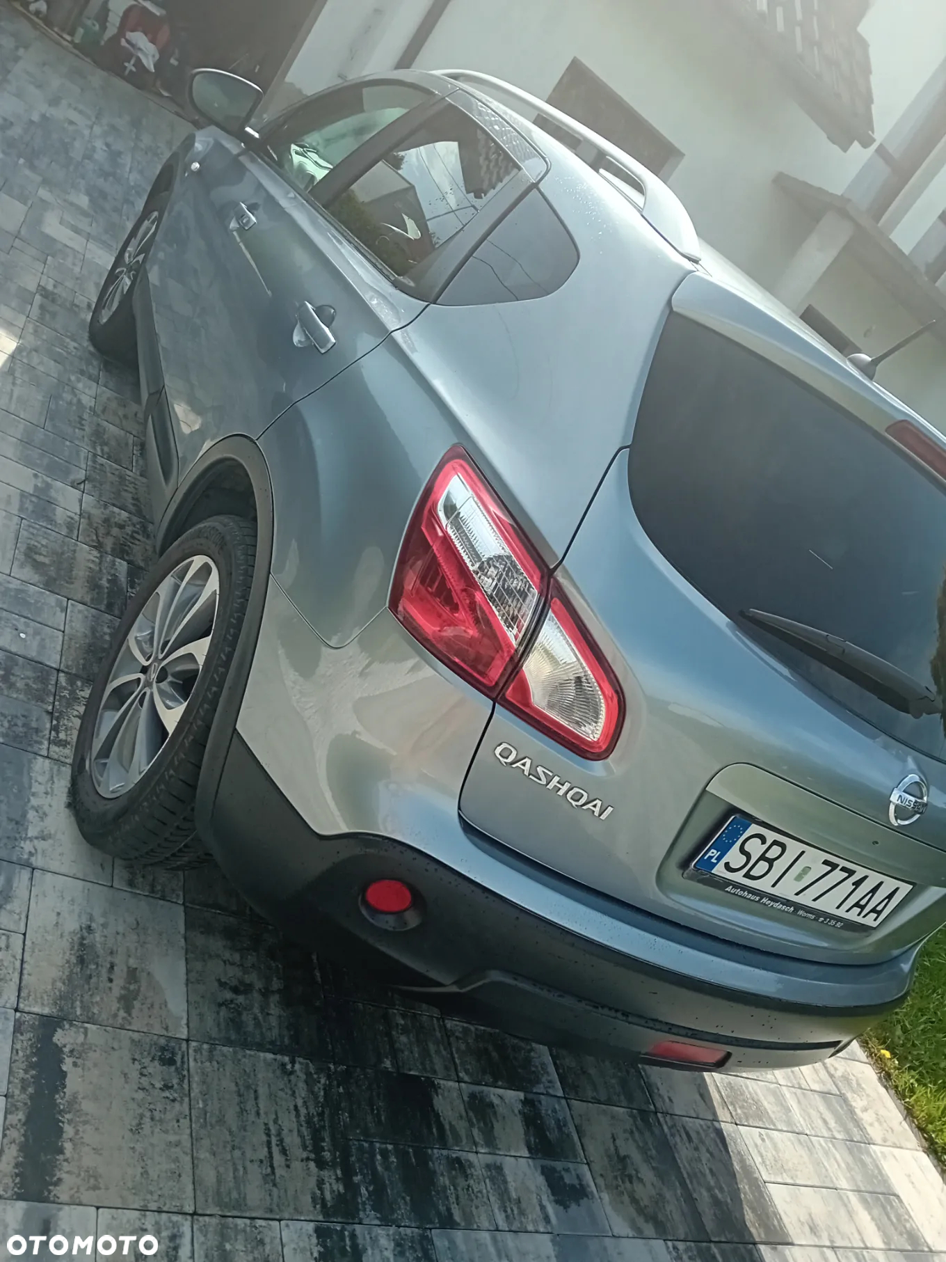 Nissan Qashqai - 10