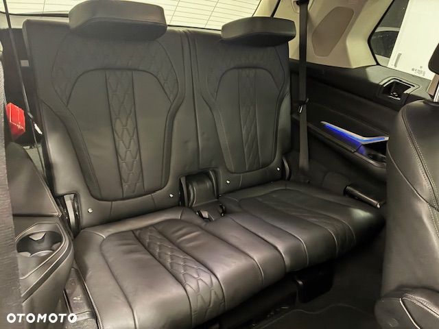 BMW X7 740Li xDrive sport - 17