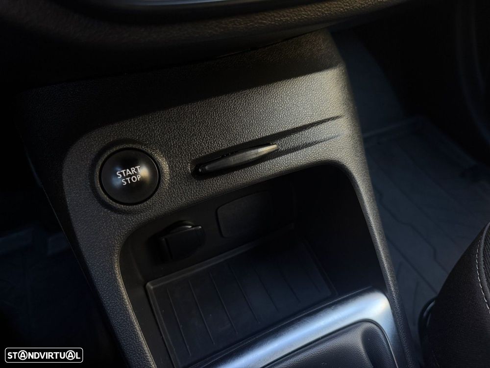 Renault Captur (ENERGY) TCe 90 LIMITED - 31