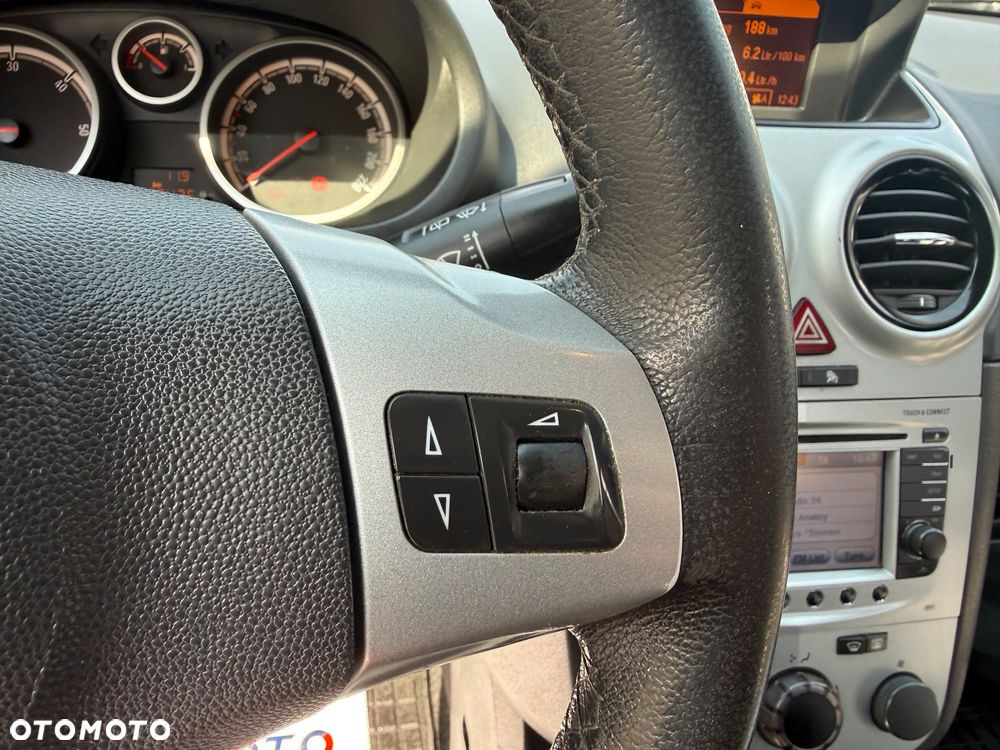 Opel Corsa 1.3 CDTI Enjoy - 24