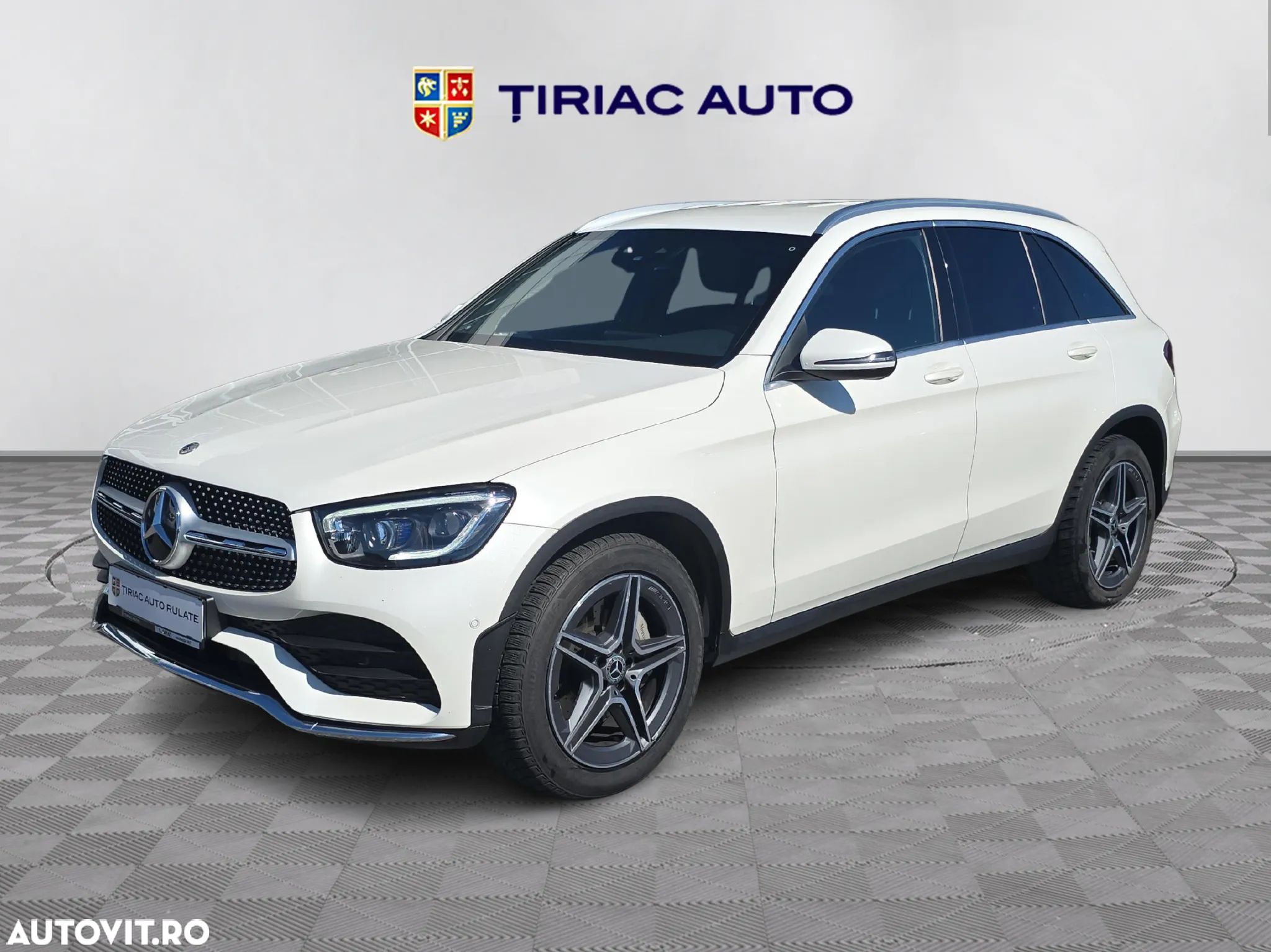 Mercedes-Benz GLC - 1