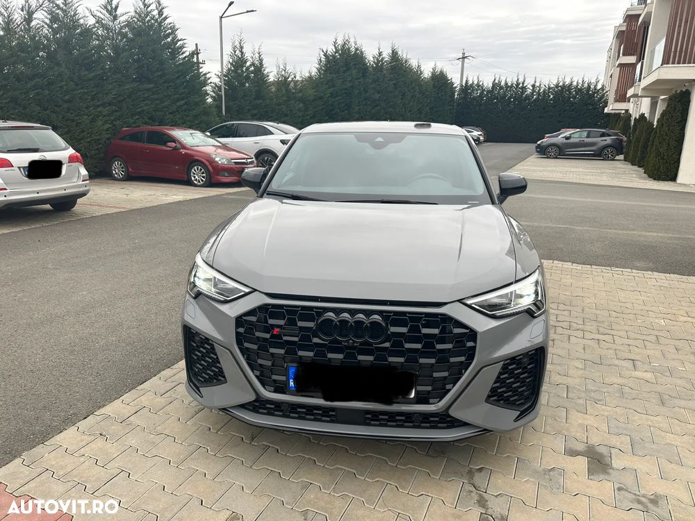 Audi RS Q3 - 1