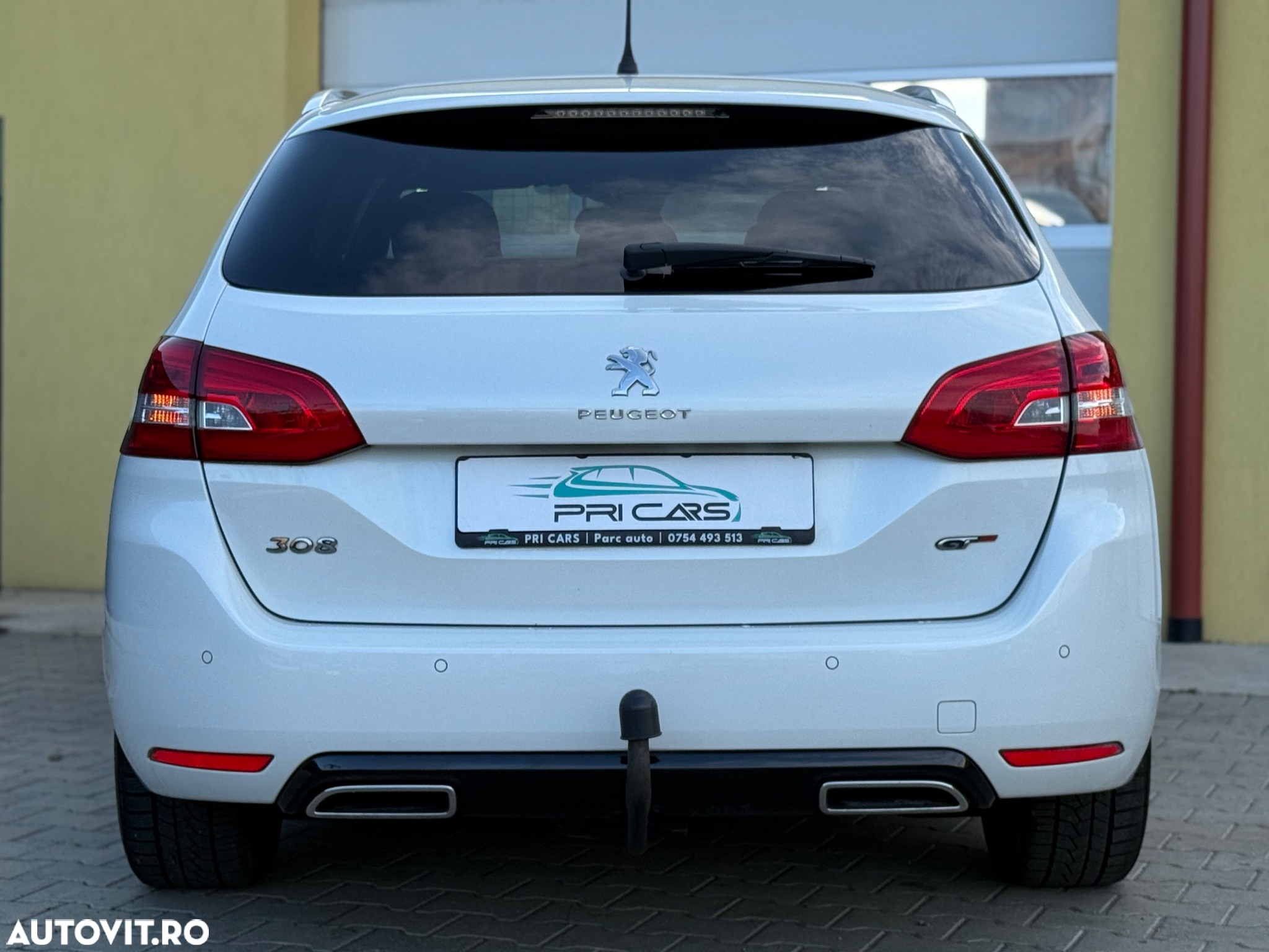 Peugeot 308 SW BlueHDi 180 EAT6 GT - 32