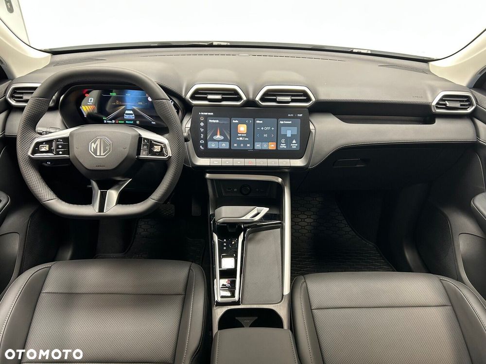 MG ZS - 18