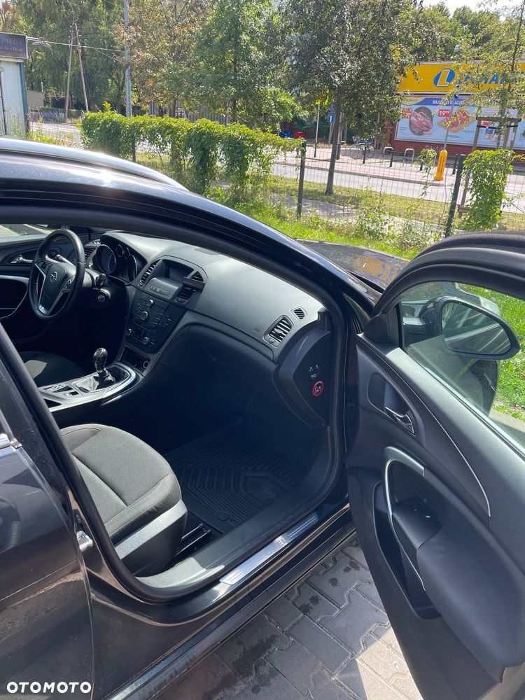 Opel Insignia 1.8 Sport - 3