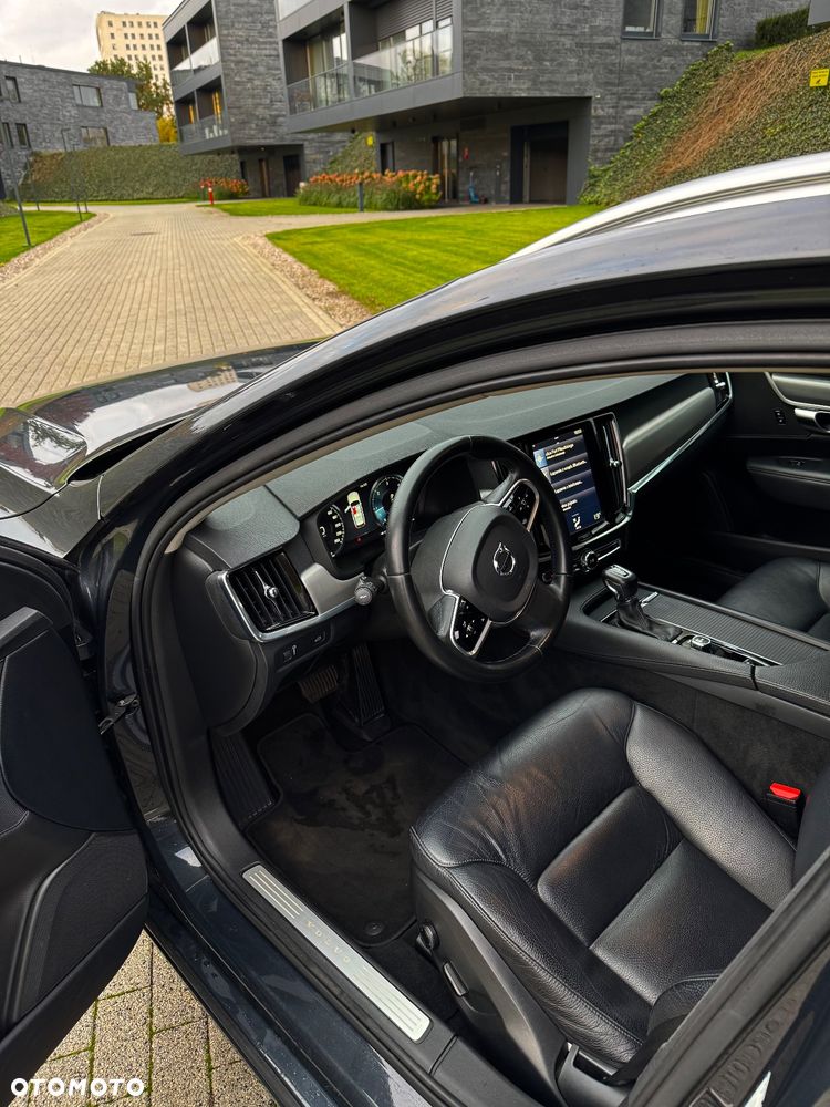 Volvo V90 D4 Momentum - 7