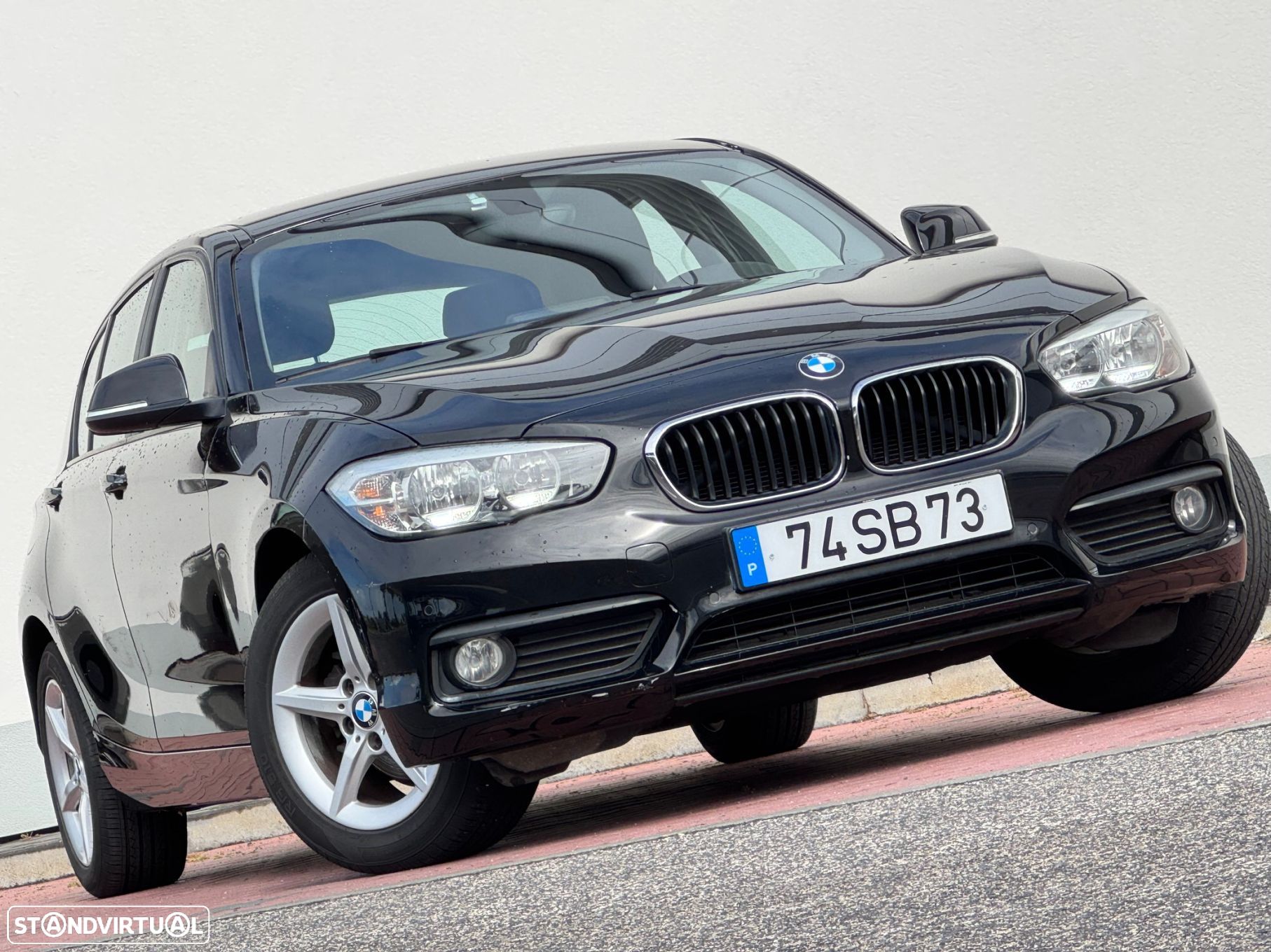 BMW 114 d Line Urban - 1