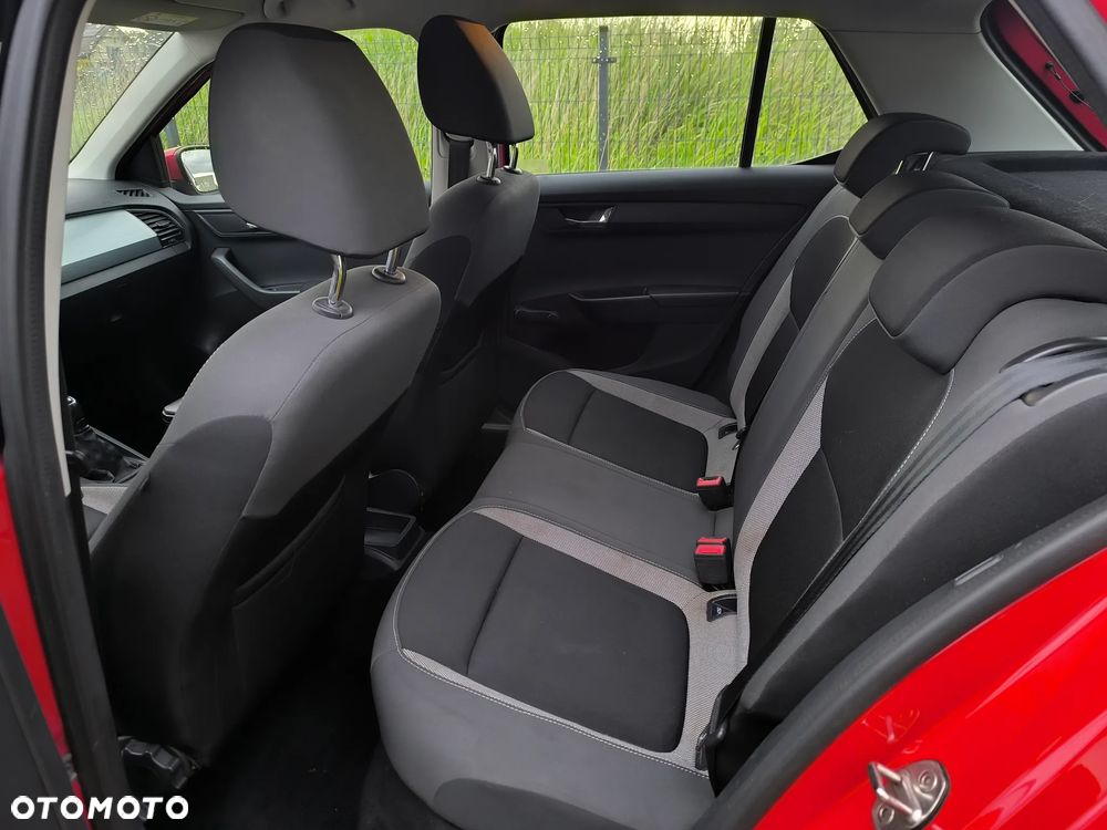 Skoda Fabia 1.0 Ambition - 11