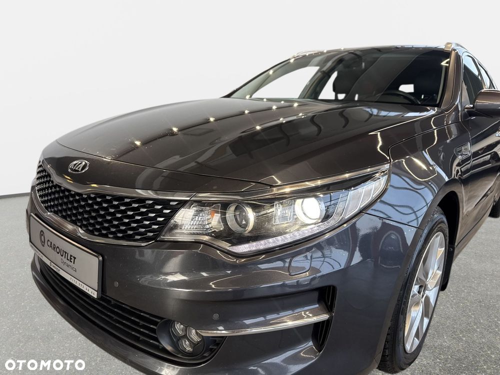 Kia Optima - 10