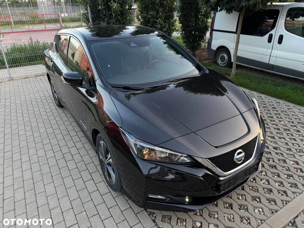 Nissan Leaf 40 kWh N-Connecta - 2