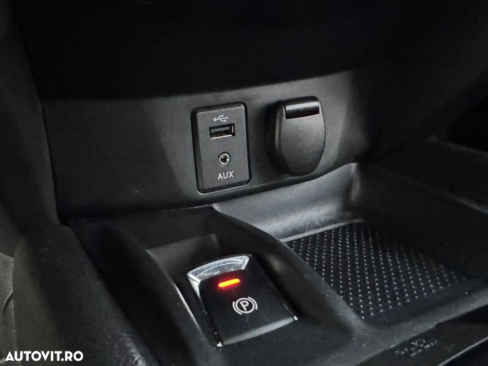 Nissan X-Trail 1.6 dCi Xtronic Tekna - 25