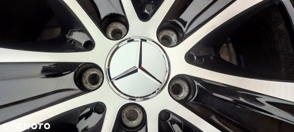 FELGI ALUMINIOWE 5x112 2x8Jx18 CALI ET43 fi 66,6 STOPNIOWANE 2x9J 18 CALI ET 52,5 MERCEDES W 213 4 SZTUKI KOMPLET - 16