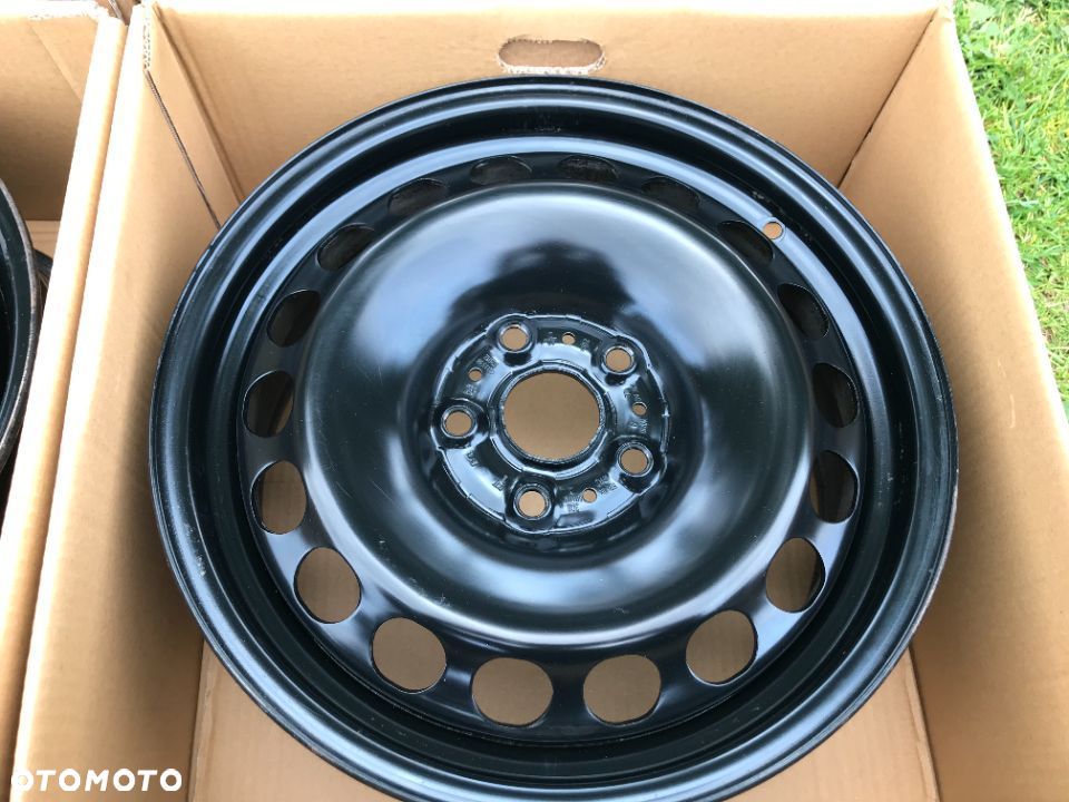 Felgi VW Passat B5 B6 B7 B8 SKODA Superb 16 5x112 ET41 - 2