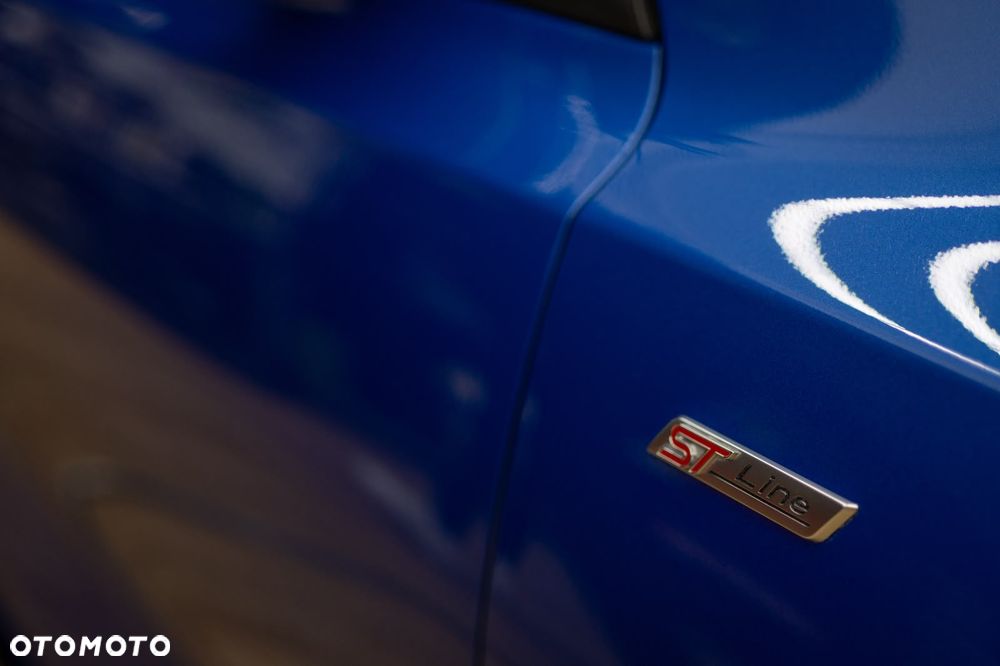 Ford Focus - 30