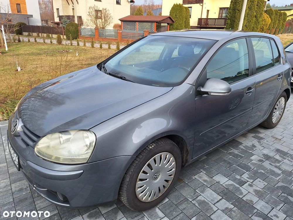 Volkswagen Golf - 4