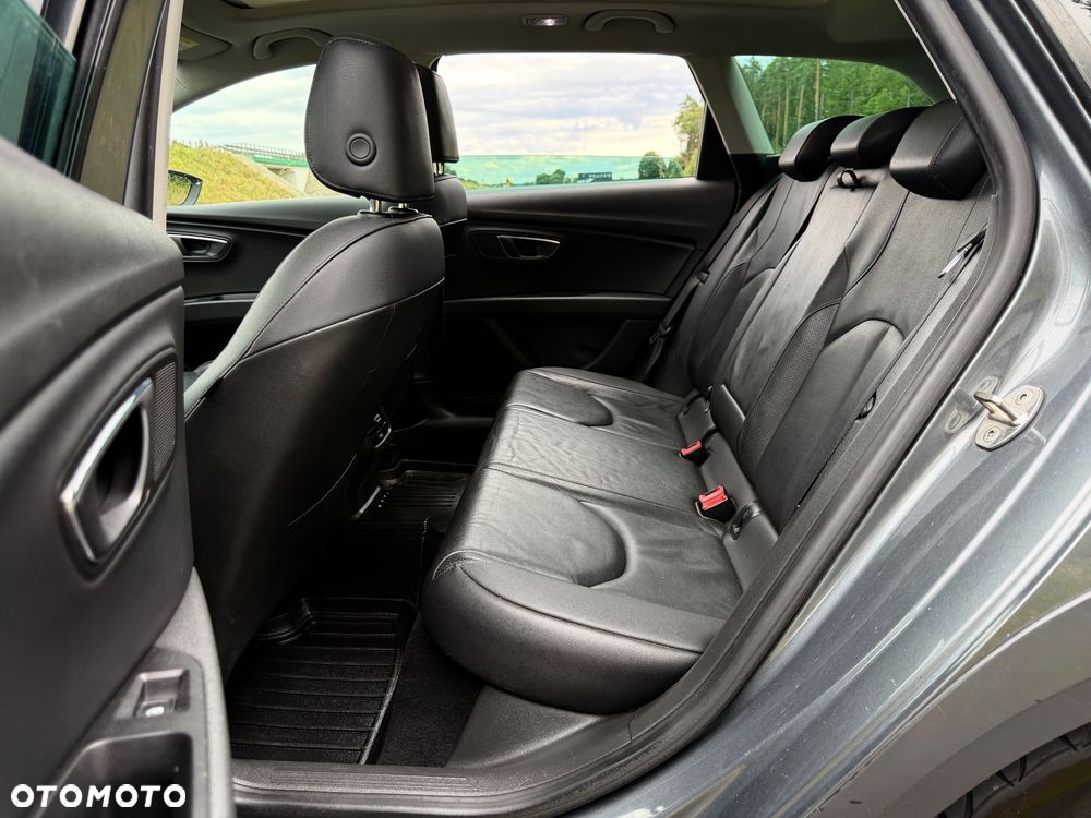 Seat Leon 2.0 TDI Xcellence S&S DSG - 24